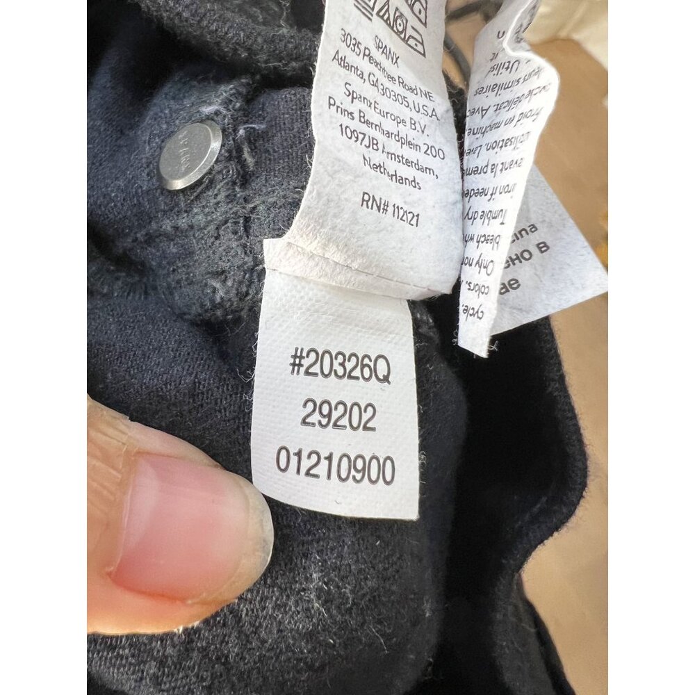 SPANX Original EveryWear Flare Jeans Sz S Black - Picture 10 of 11